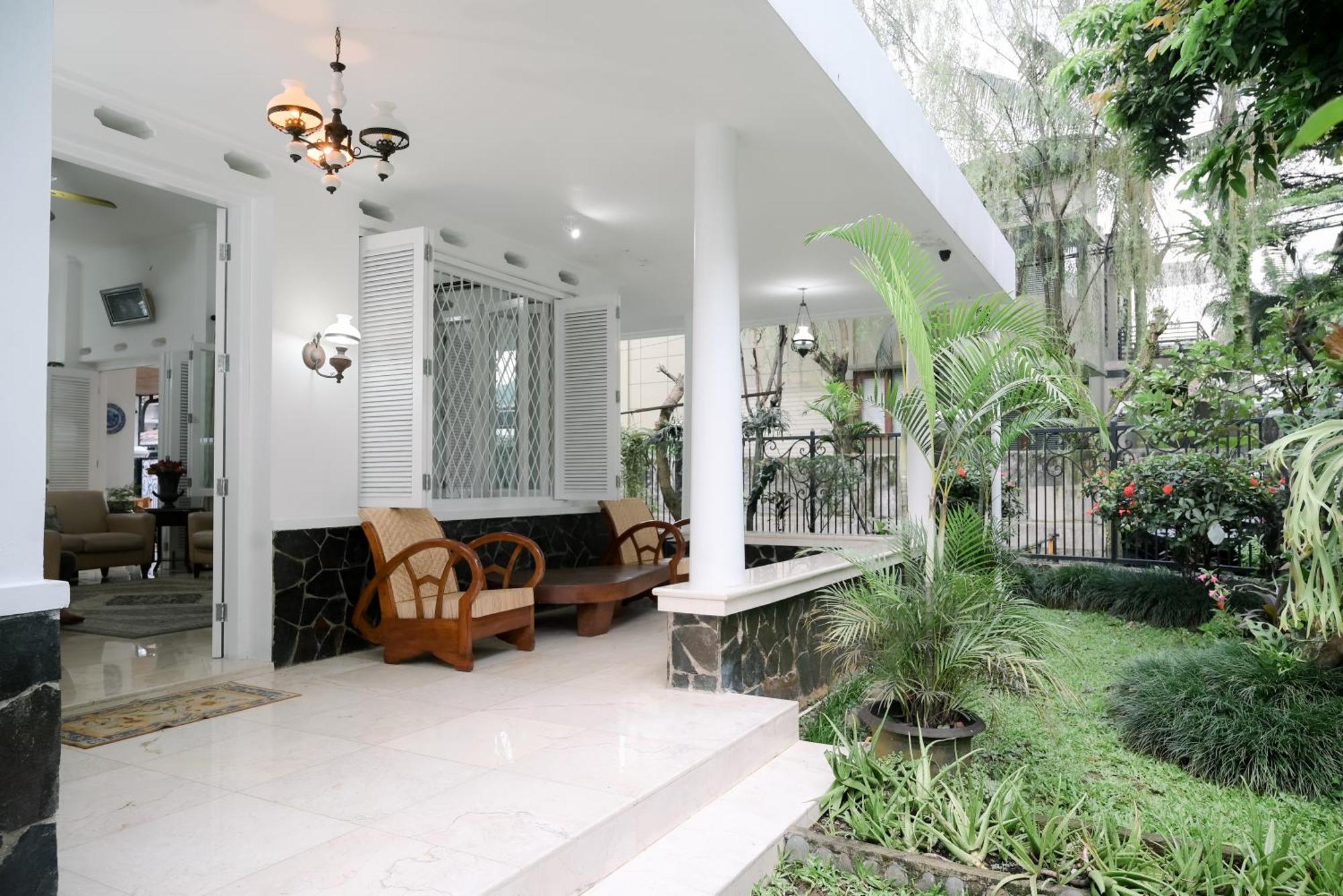 Kirana Guest House Μπογκόρ Εξωτερικό φωτογραφία